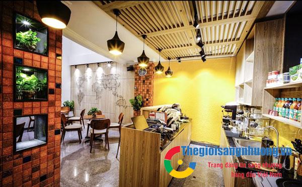 Sang quán Cafe cơm văn phòng Đường Nguyễn Thị Minh Khai, Phường Bến Nghé, Quận 1