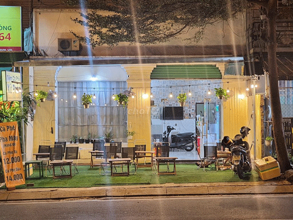 	Sang quán cafe 846C,Đường Xa Lộ Hà Nội, Phường Hiệp Phú, Quận 9