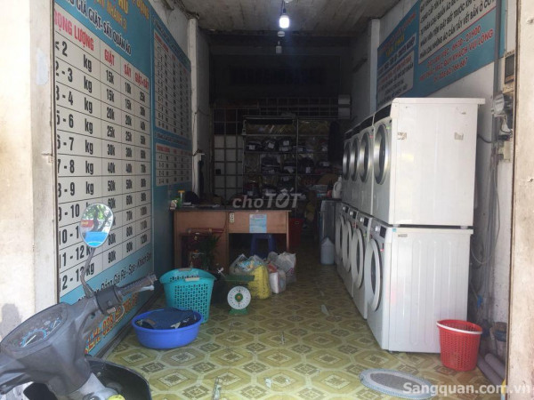 Sang tiệm giặt ủi 370 Đường Tân Kỳ Tân Quý, Taâ