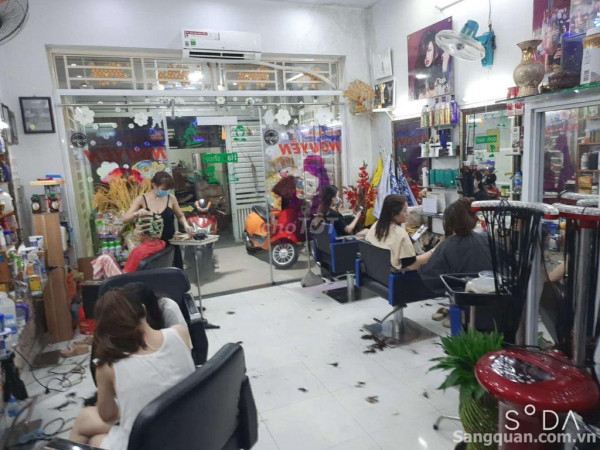 Cần sang nhượng Salon tóc Đất thánh, P. 6, Quận Tân Bình