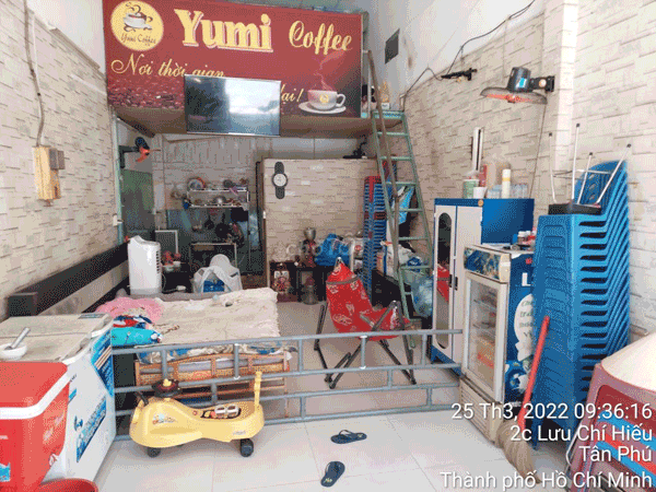 Sang quán Cà phê sinh tố kem Tân Phú