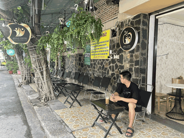 Cần Sang Quán Cafe Mặt Tiền Phường 13 Quận Tân Bình TP HCM