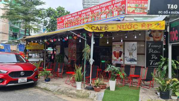Cần sang gấp quán cà phê 3 mặt tiền gang 12m Tại Quận Bình Tân 