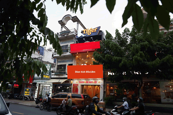 Sang nhượng hoặc hợp tác mặt bằng nhà hàng tại mặt tiền đường Tân Sơn Nhì
