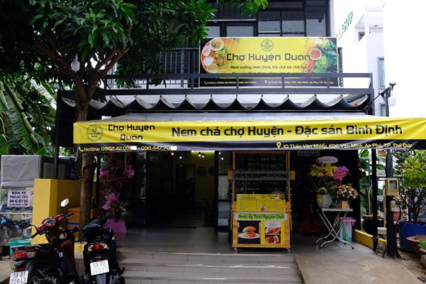 Sang quán ăn tại số 10 Thân Văn Nhiếp, An Phú, Quận 2