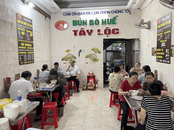 Cần sang quán Bún Bò Tại Bàu Cát 1, P.14, Tân Bình