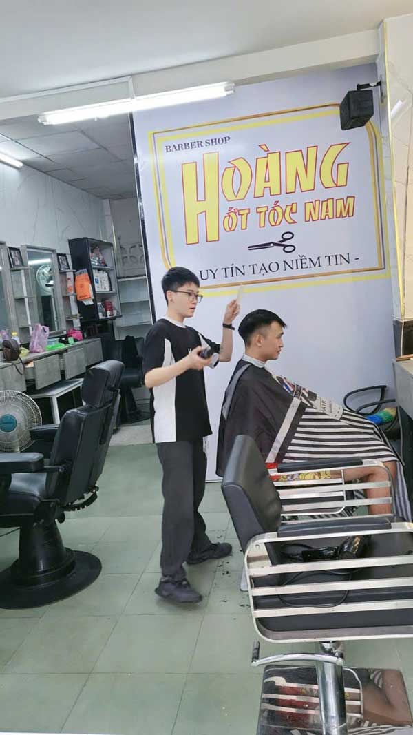 Cần sang nhượng lại tiệm Barber Nam Quận Tân Bình