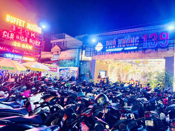 Sang quán buffe ngay làng đại học diện tích hơn 500m2