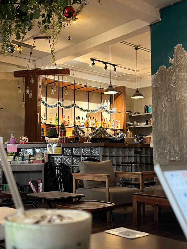 Sang quán cafe Trung Tâm Quận 1