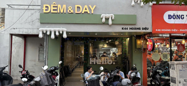 Sang quán mô hình Cà phê + Tacos mặt tiền Hoàng Diệu Q4