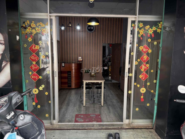 CẦN SANG NHƯỢNG CỬA HÀNG ĐỒNG HỒ – VỊ TRÍ ĐẸP PHAN XÍCH LONG