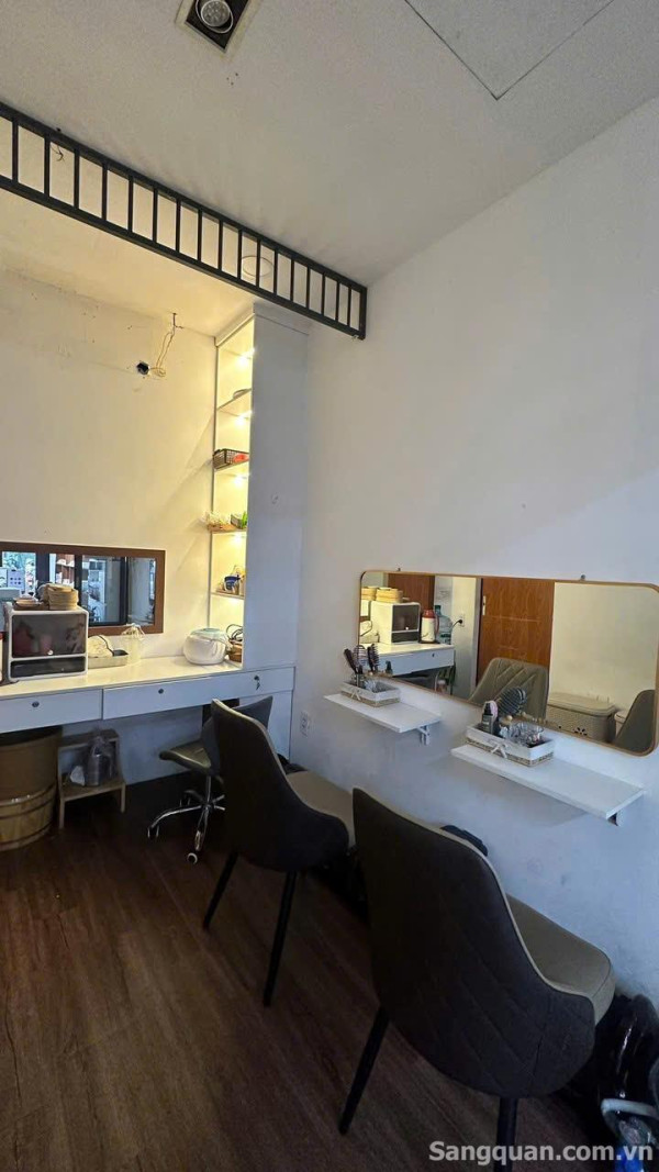 Sang tiệm tóc - nail Sang tiệm tóc - nail