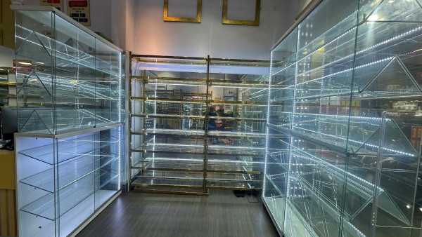Sang shop thời trang